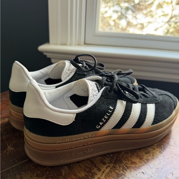 Adidas | Black & White Platform Gazelle - Picture 2 of 7